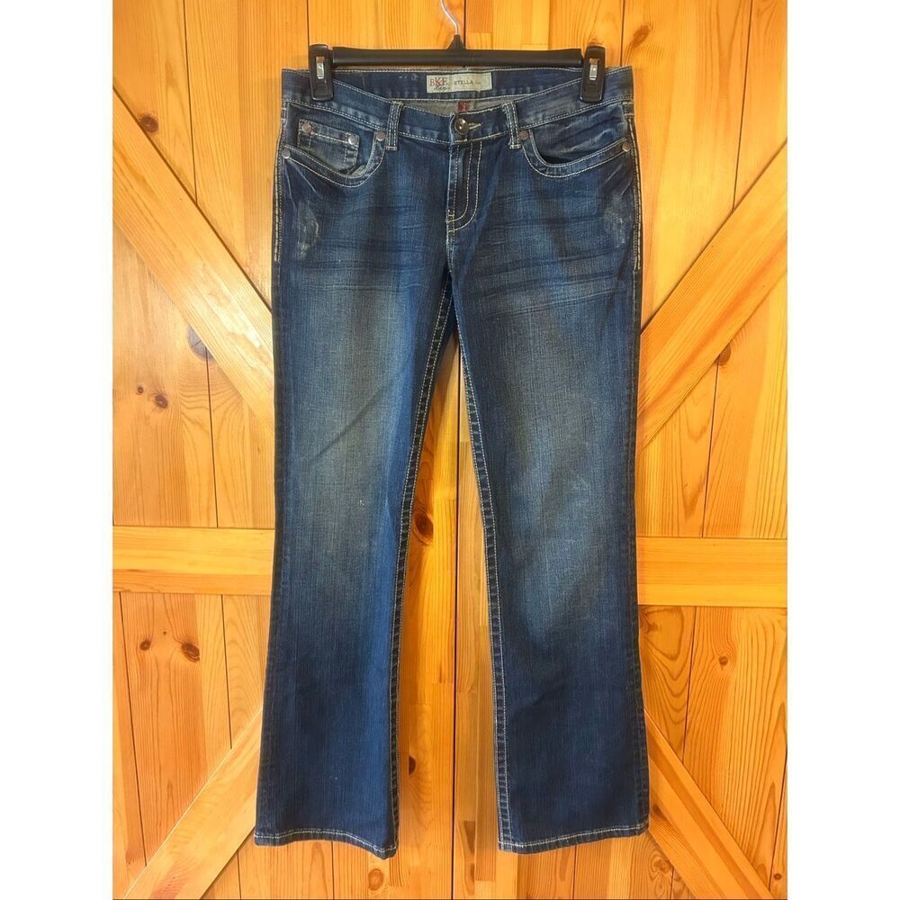 BKE Women’s Stella Thick Stitch Bootcut Distressed Jeans READ Size 30x33.5” (595
